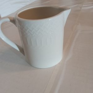Mini pitcher Farberware